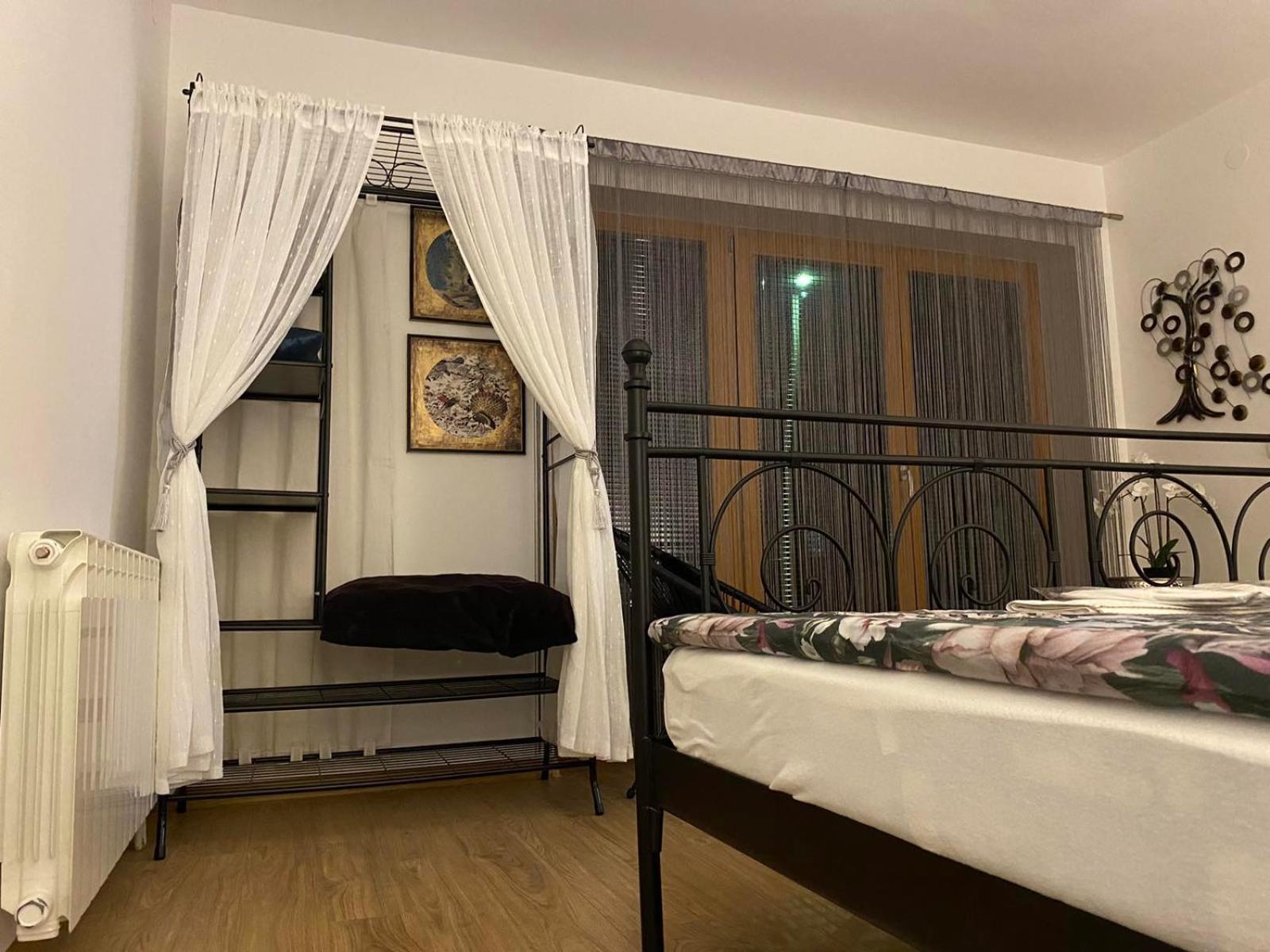 Route 68 Apartment Sarajevo Ngoại thất bức ảnh